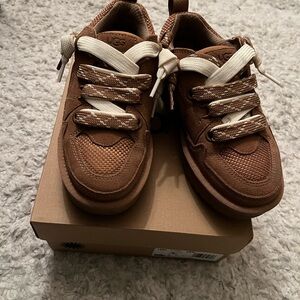 UGG Woman Tan and Cream Sneakers